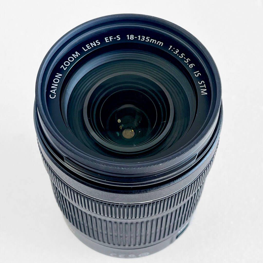 EOS Kiss X6i 18-135mmレンズキット ＋ バッテリーパックx3