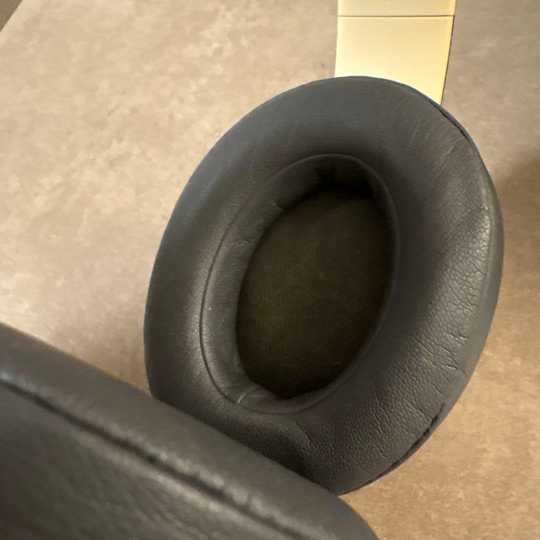 Beats Studio3 Wireless シャドーグレー ケース付き