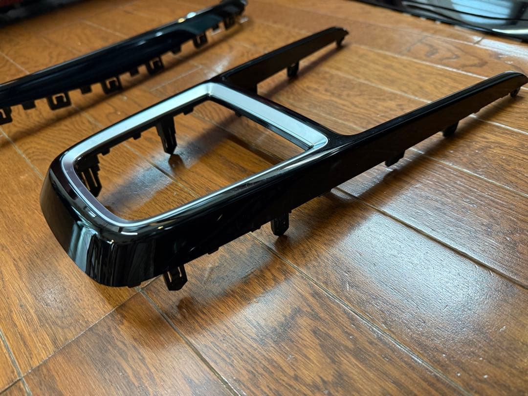 スイスポ ZC33S内装ガーニッシュ4点