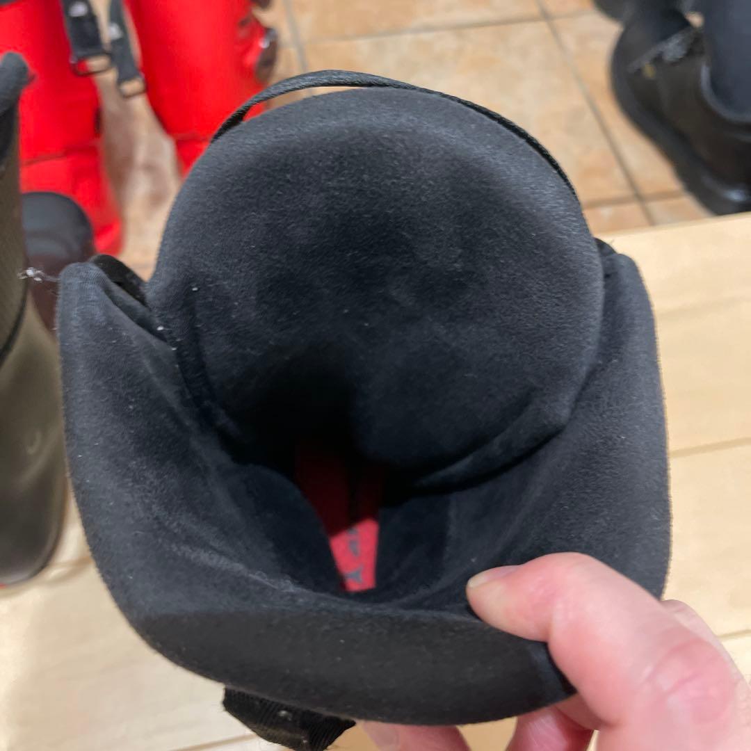 ATOMIC REDSTER CS 70 LC 24.0〜24.5