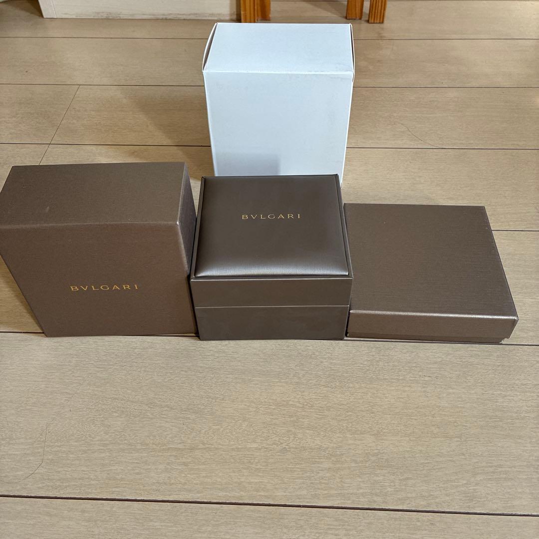 ブルガリのレディース時計 箱のみ