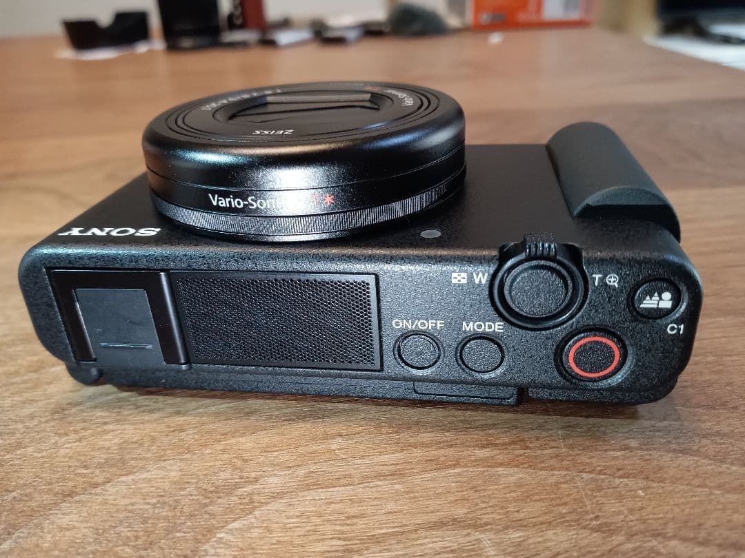 【電池計3個+SmallRig付】SONY VLOGCAM ZV-1【返金保証】