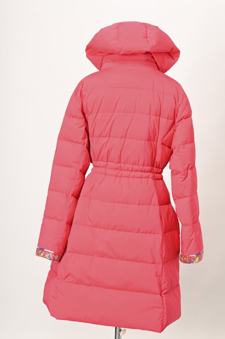 レオナール　フード付き ダウンコート