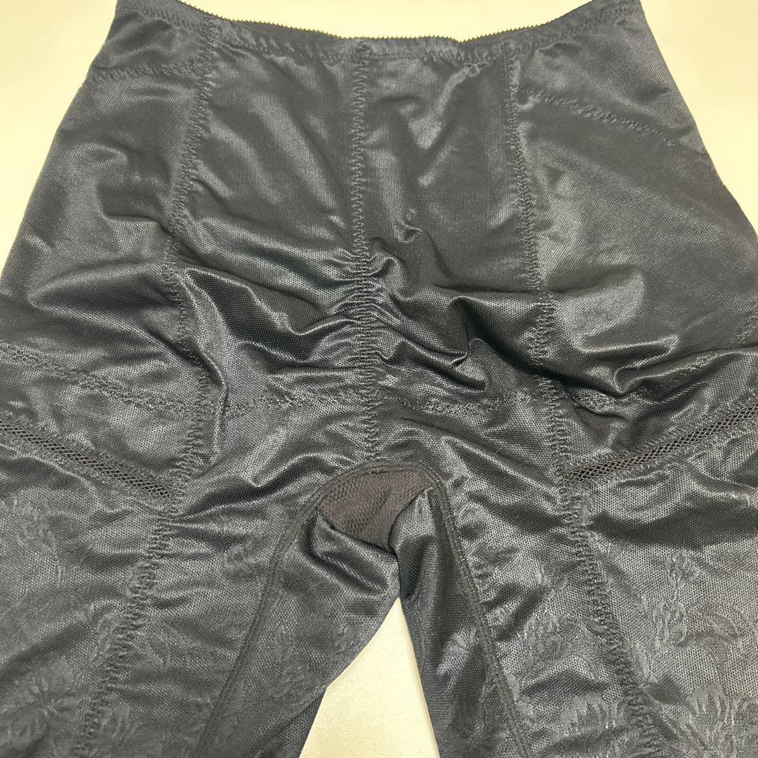 シャンデール　ガードル　82