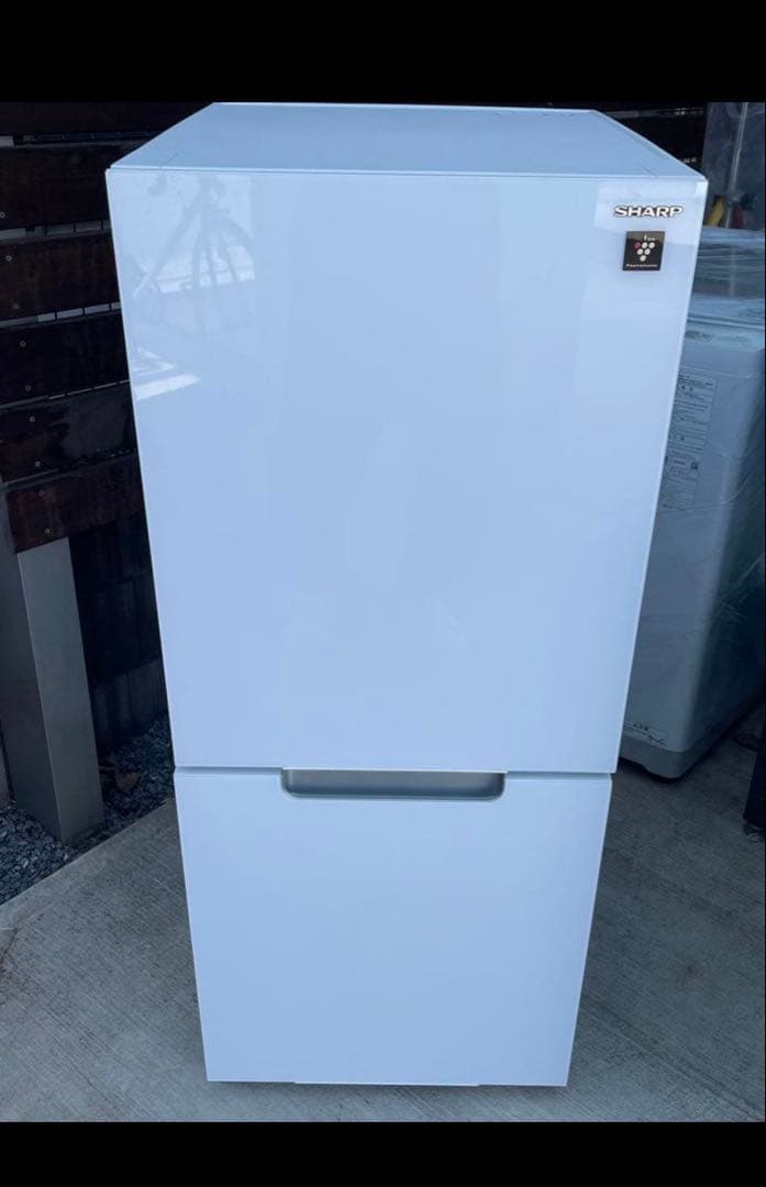 【美品】SHARPシャープ 冷蔵庫 SJ-GD15G-W 152L