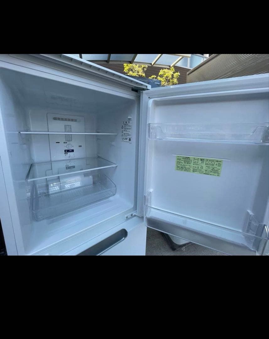 【美品】SHARPシャープ 冷蔵庫 SJ-GD15G-W 152L