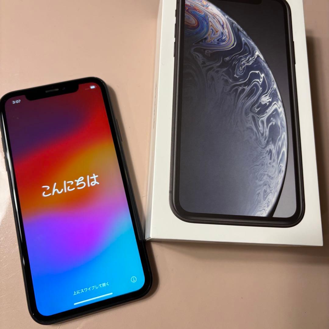 iPhone XR 64GB ブラック docomo SIMロック解除済 84%