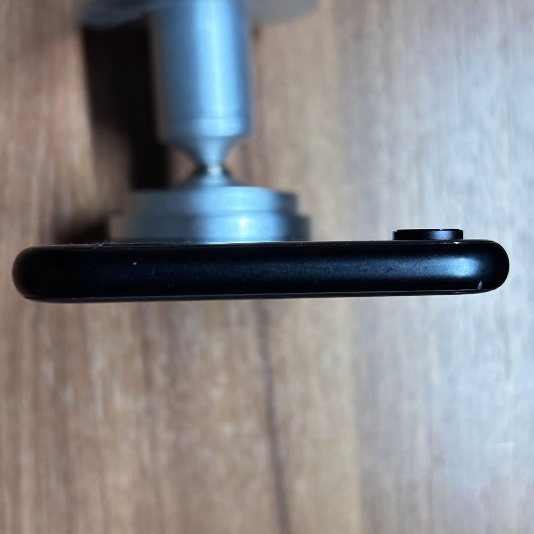 iPhone XR 64GB ブラック docomo SIMロック解除済 84%