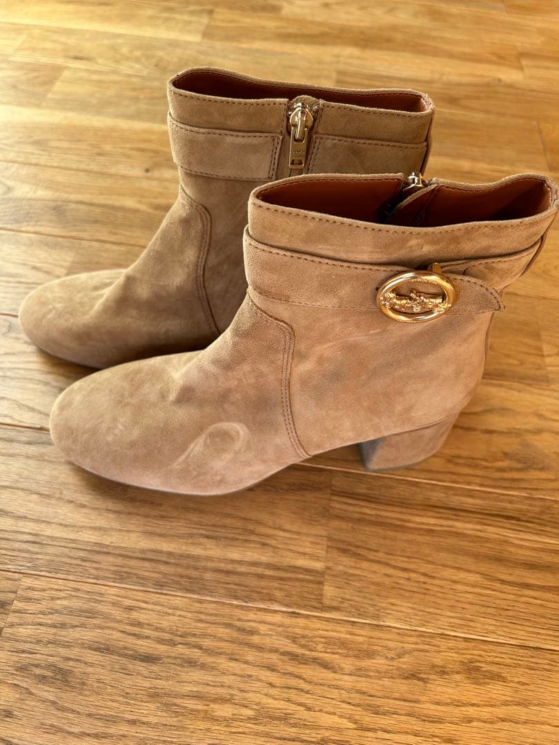 COACH coach ＣＯＡＣＨ　コーチ　ベージュ スエードブーツ 7.5