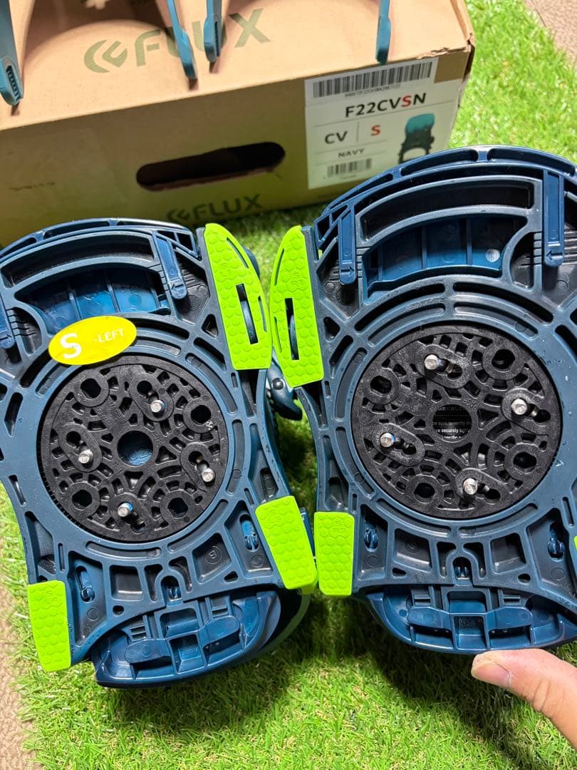 FLUX CV 21-22モデル NAVY Sサイズ