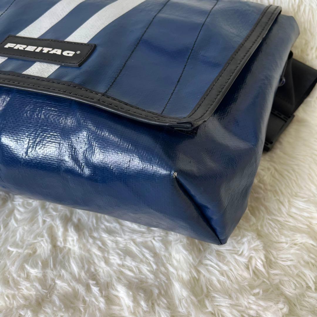 希少 フライターグ F14 DEXTER メッセンジャーバッグ ブルー