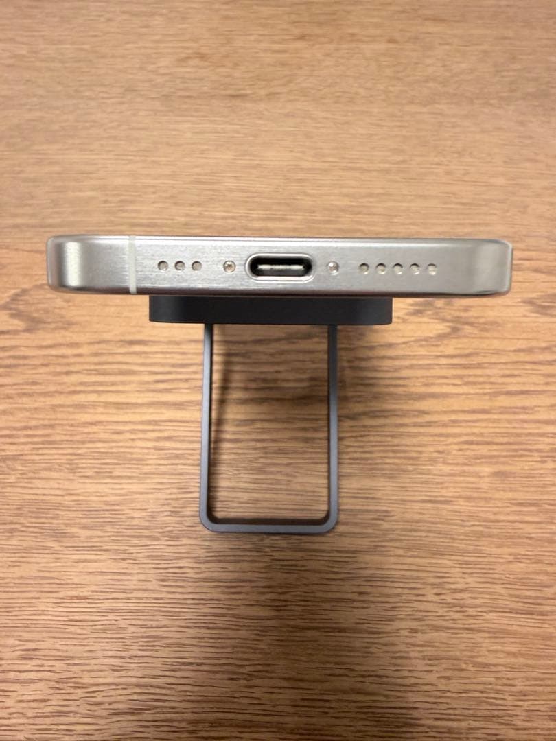 【美品】 iPhone 15 Pro ホワイトチタニウム 256GB 本体