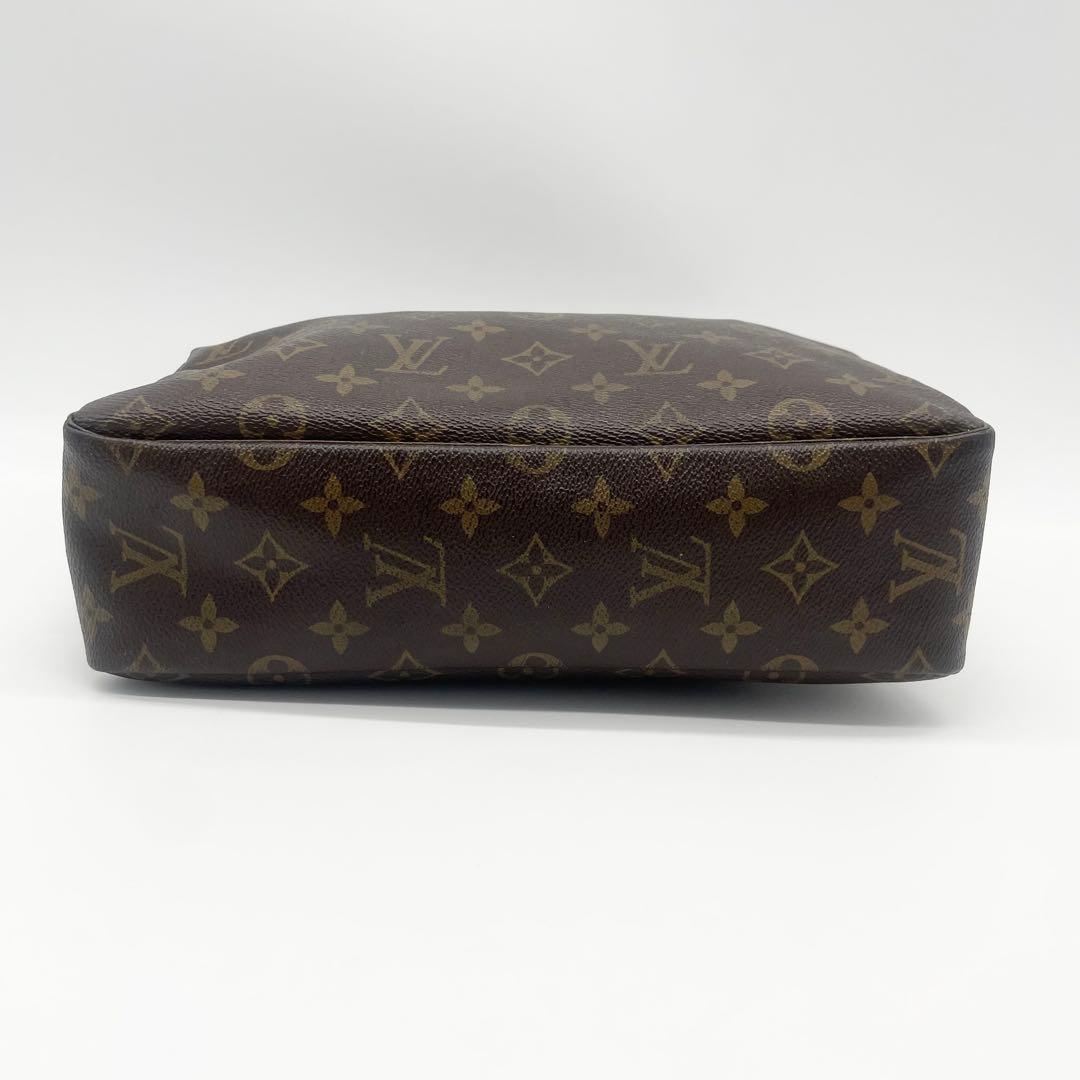 ルイヴィトン　モノグラム　トゥルーストワレット28 化粧ポーチ セカンドバッグ