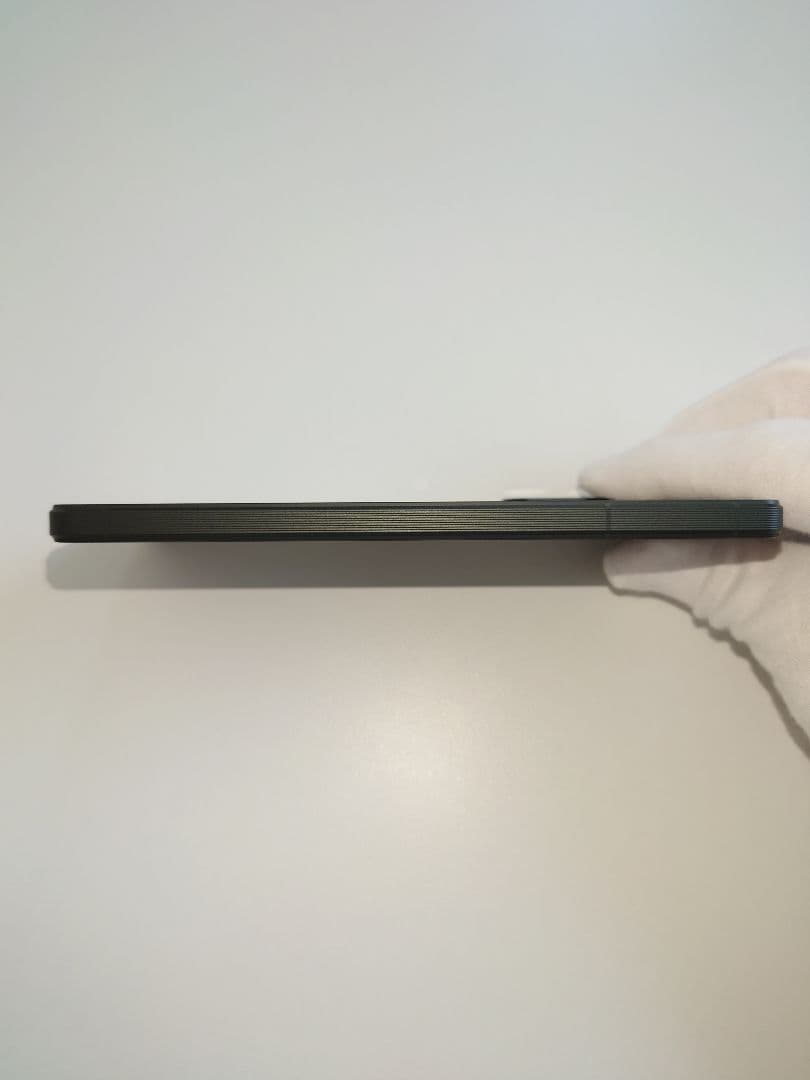 Xperia 1 V Simフリー版 XQ-DQ44 512GB カーキグリーン