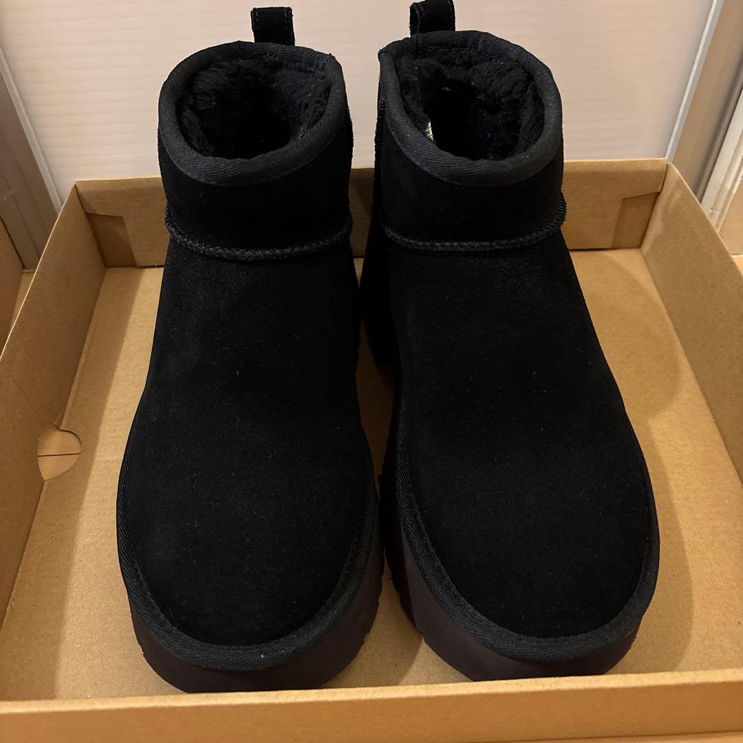 1回着用　UGG クラシック　ウルトラミニ　ブラック