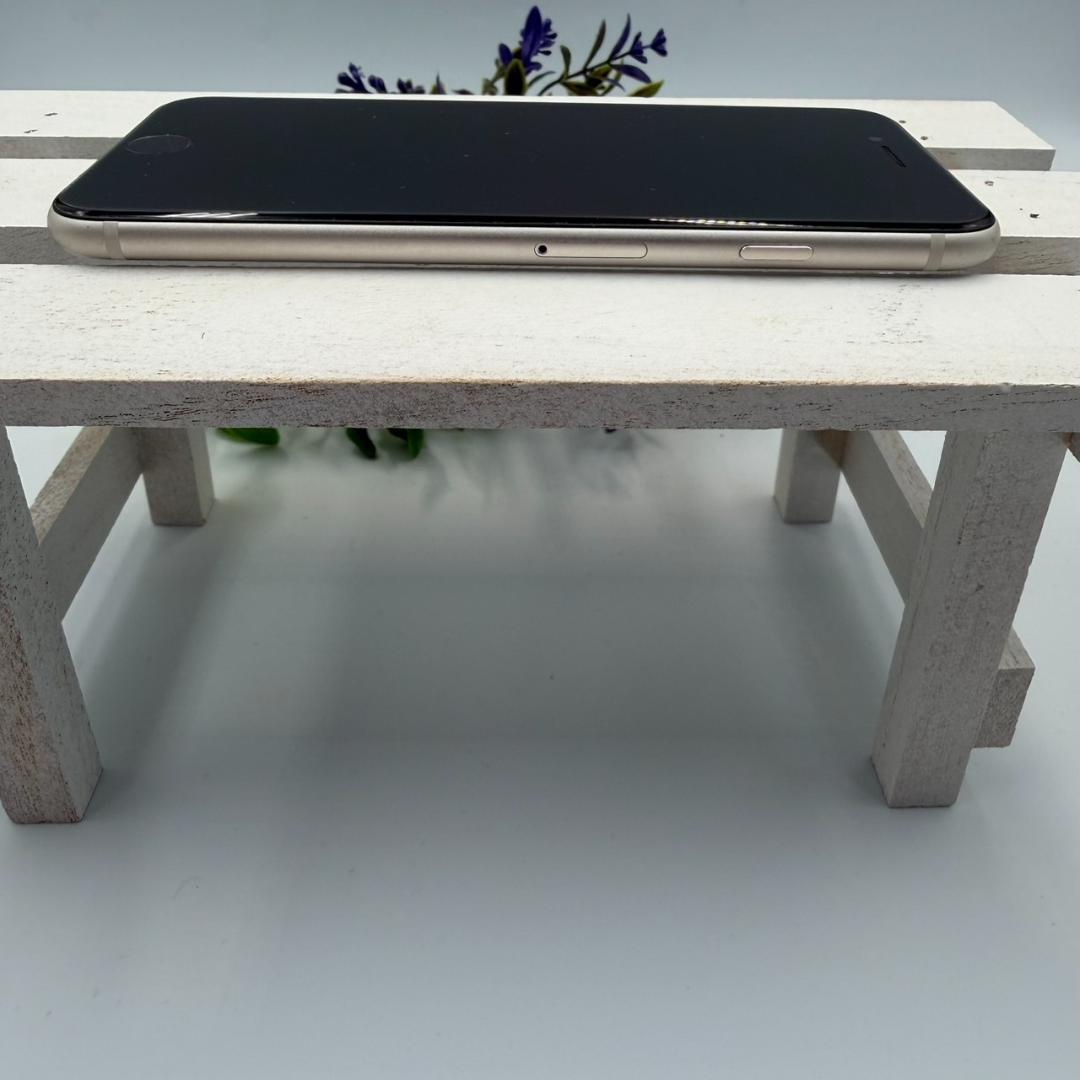 iPhone SE第3世代 64GB スターライト 315