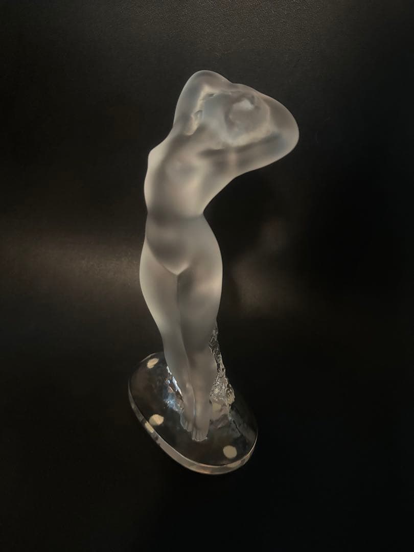 LALIQUE ラリック　ガラス製 ダンサー　女性ヌード像