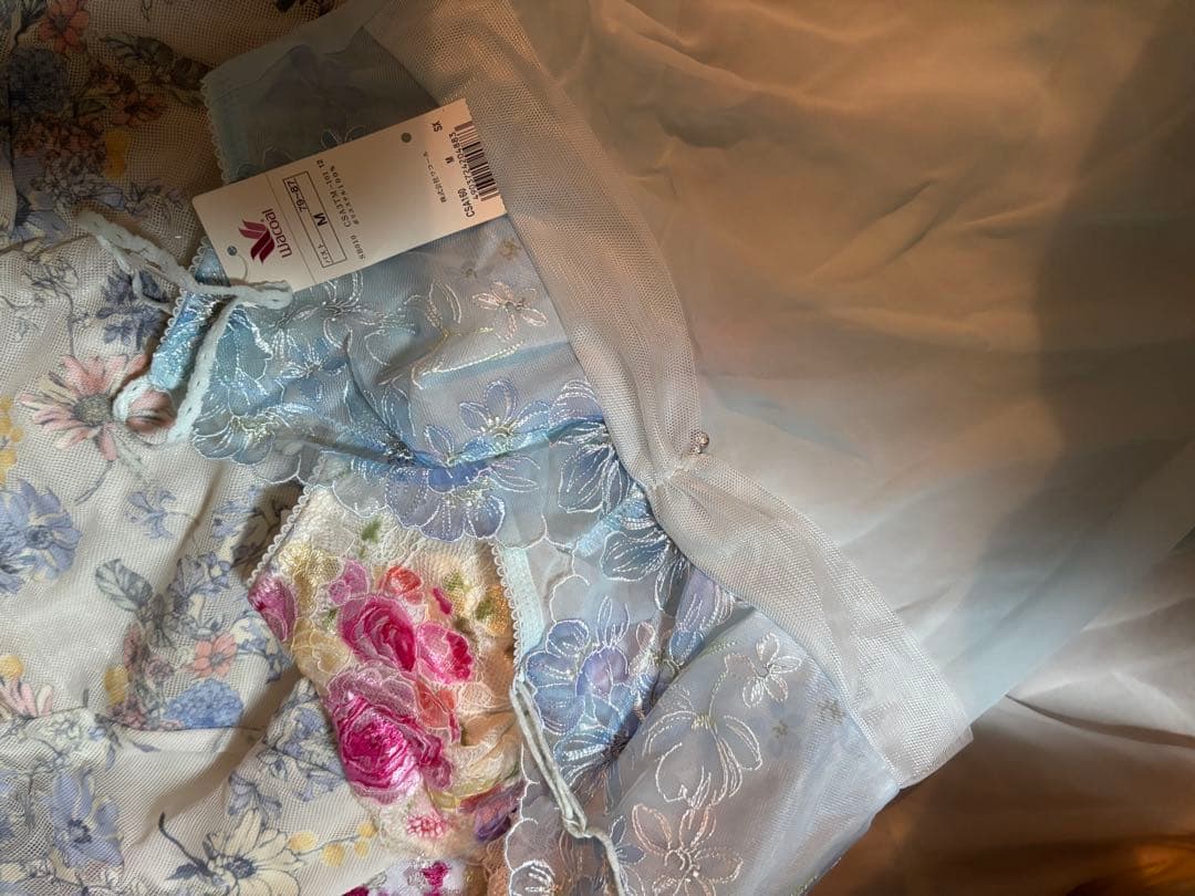 お得！Wacoal、ルジェキャミ10枚セット(1枚あたり定価9,900円 )