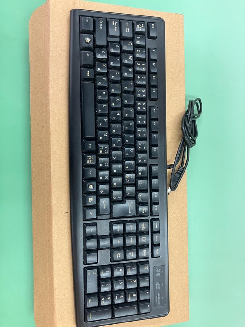 【未使用】USB キーボード　４個　美品　K297 エレコム