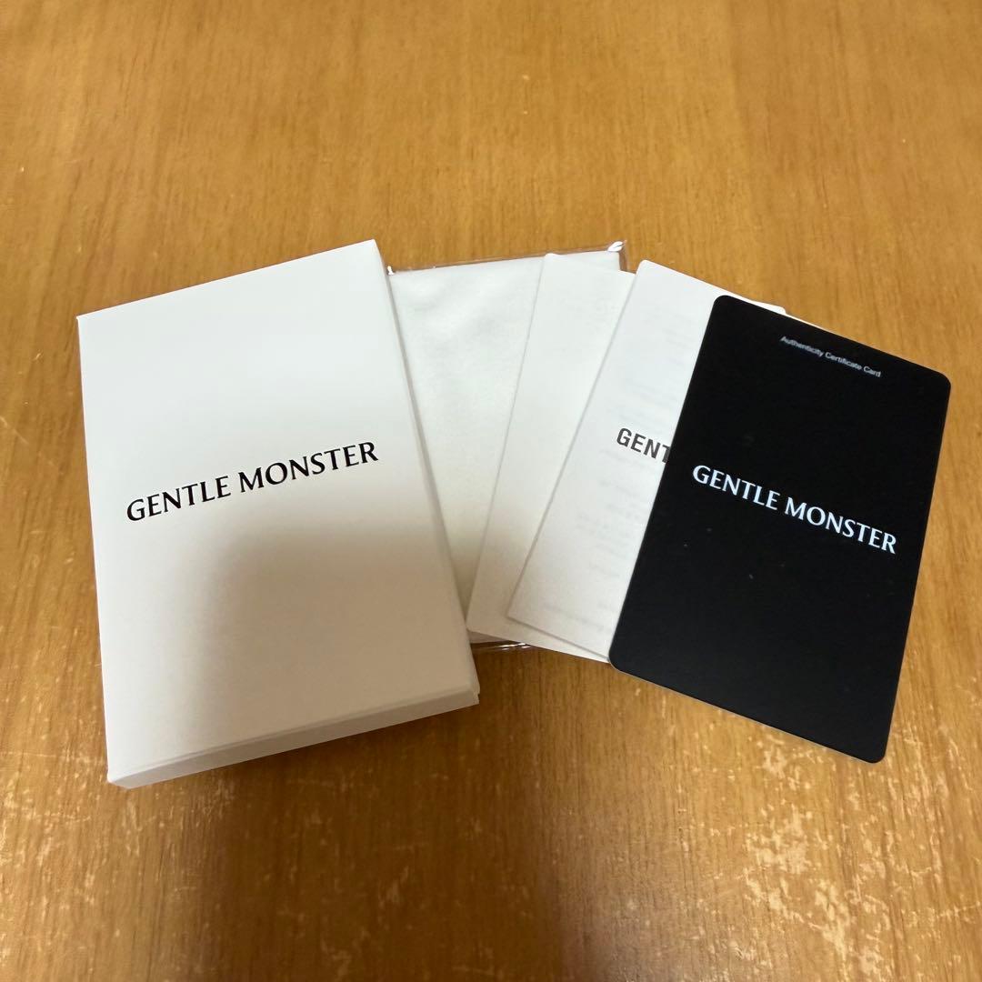 小物 GENTLE MONSTER La Mode 01