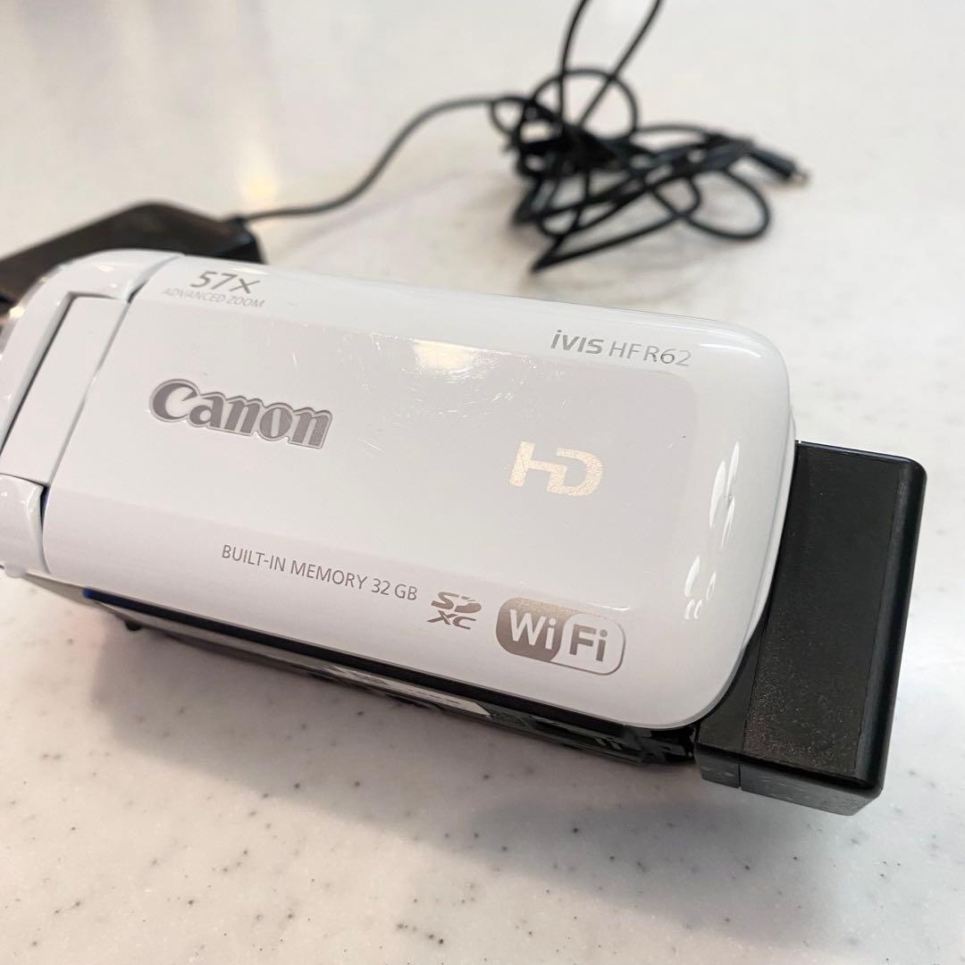 早い者勝ち！Canonキャノン ivis HF R62 ビデオカメラ希少ホワイト