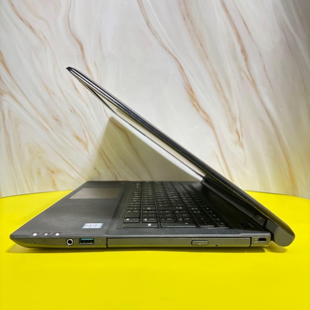 美品❤️新品SSD✨すぐ使える設定済ノートパソコン✨カメラ付き✨オフィス✨薄型