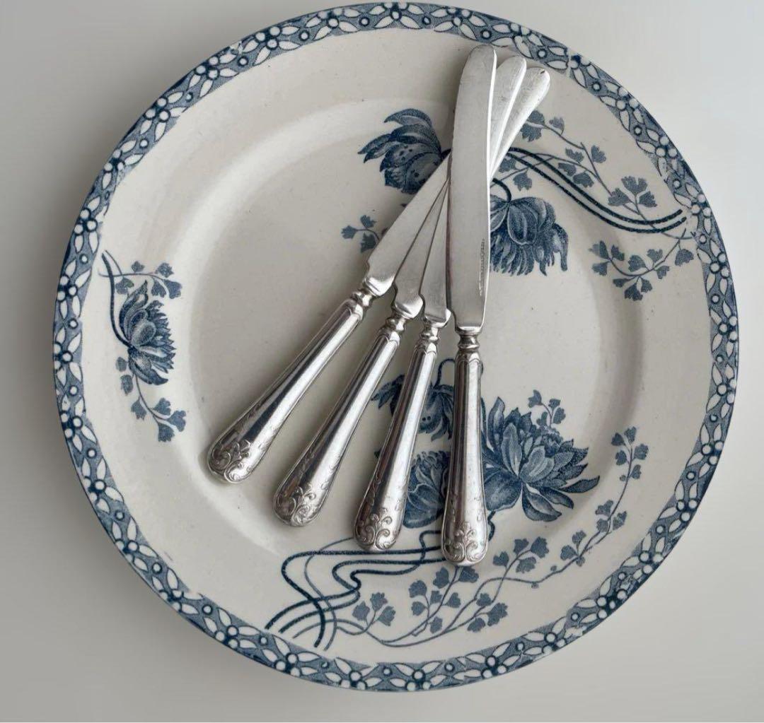 [専用出品]ヨーロッパ刻印あり 小さなシルバーテーブルナイフ3本