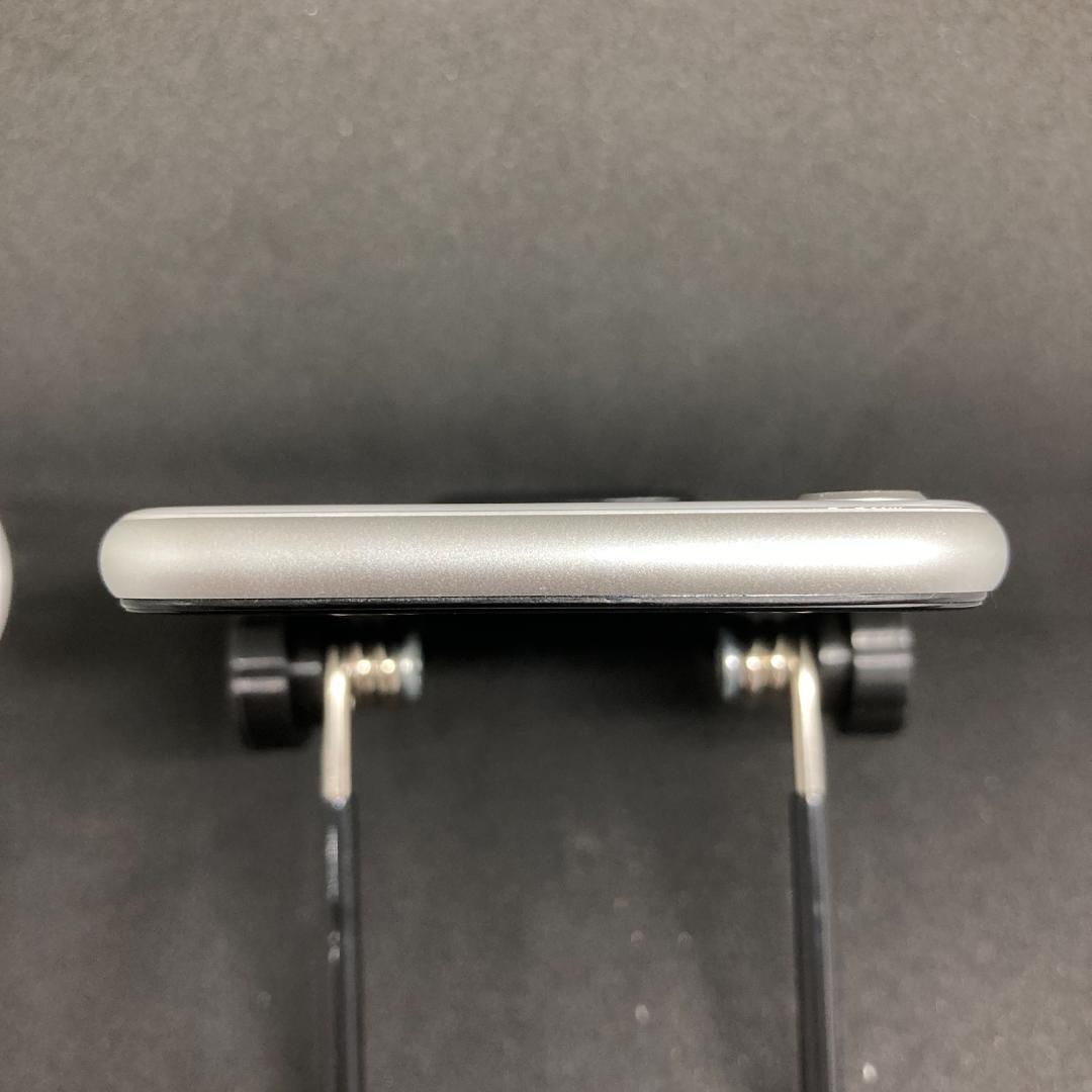 iPhone SE2 128GB SIMフリー 白 バッテリー100% 2545