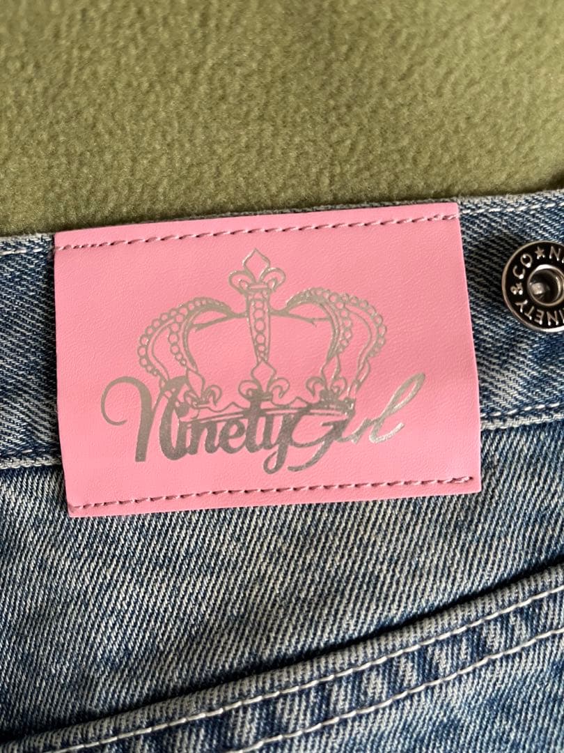 完売品 9090 Feather logo Buggy Denim Pants