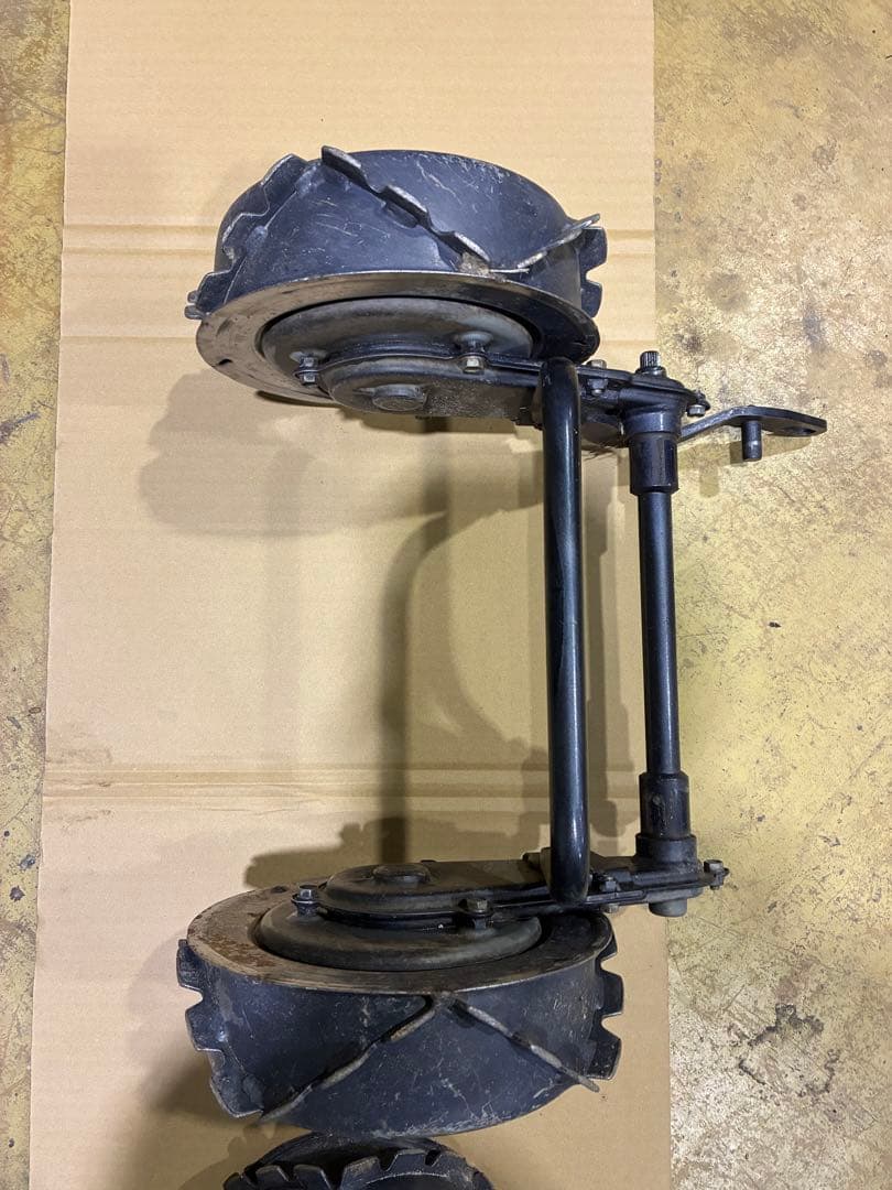 スパイダーモア　車輪4個