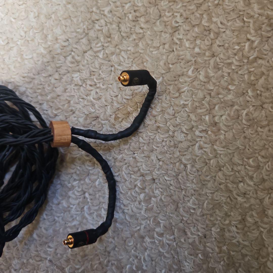 Brise Audio XXX-8wire 4.4mmストレート mmcx