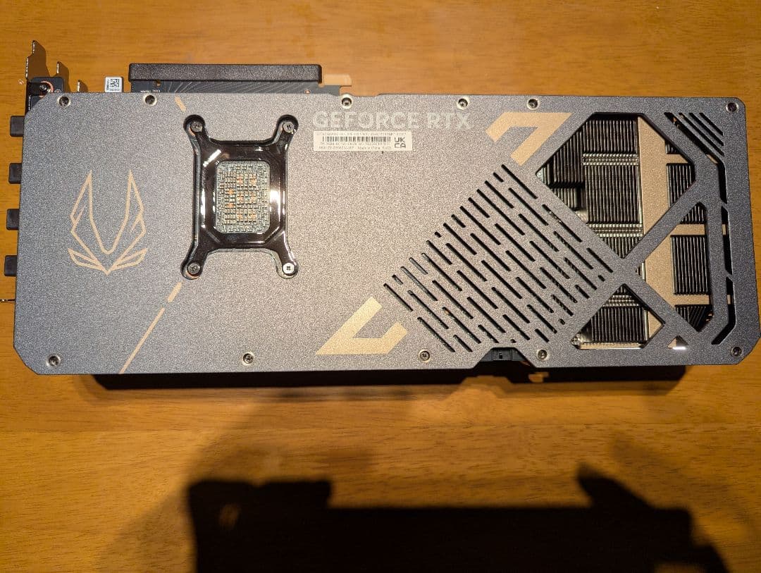 グラフィックボード・グラボ・ビデオカード ZOTAC GAMING SOLID OC RTX 5080