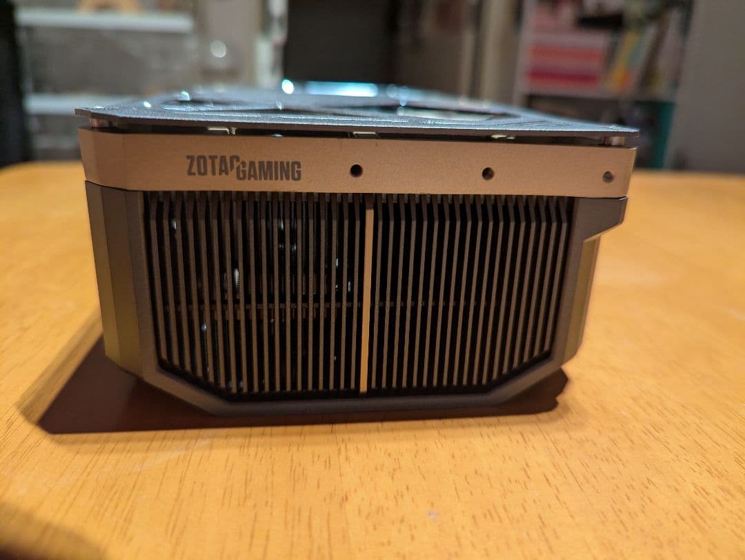 グラフィックボード・グラボ・ビデオカード ZOTAC GAMING SOLID OC RTX 5080