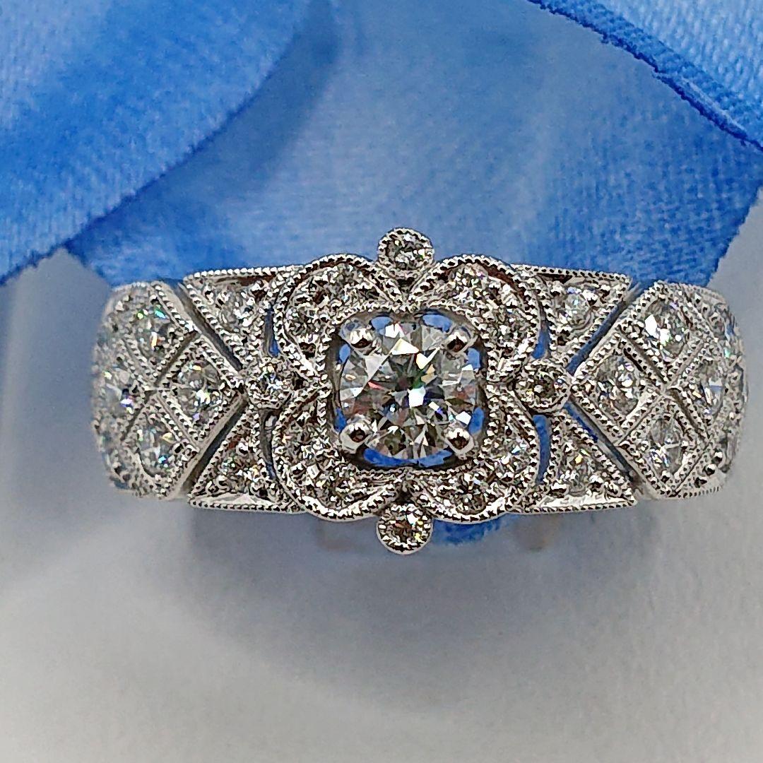 アンティーク風フラワーデザイン 天然ダイヤモンドリング Pt950