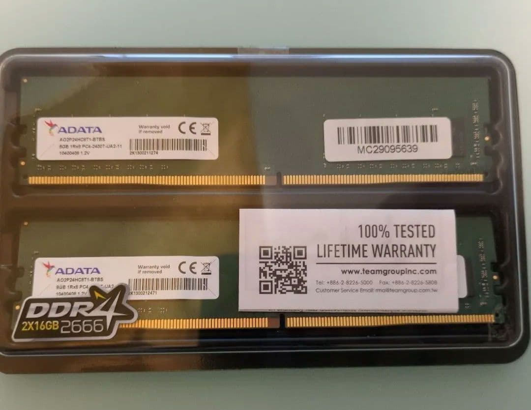 ADATA DDR4 2666 2x8GB メモリー