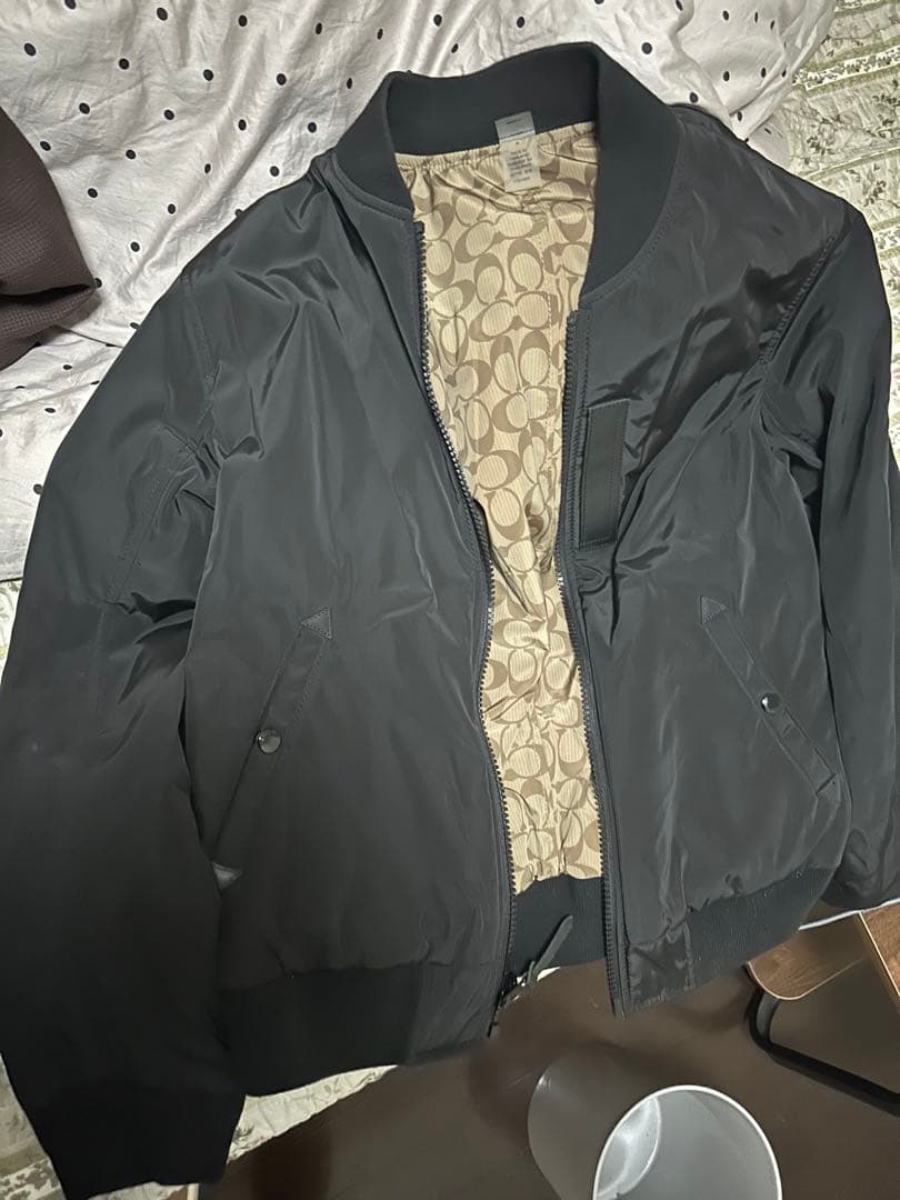 COACHリバーシブル ブラック ボンバージャケット
