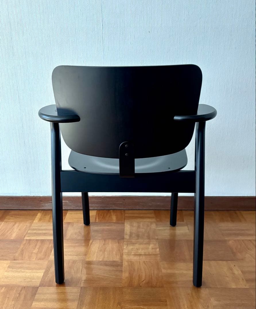 [美品]Artek Domus Chair Black