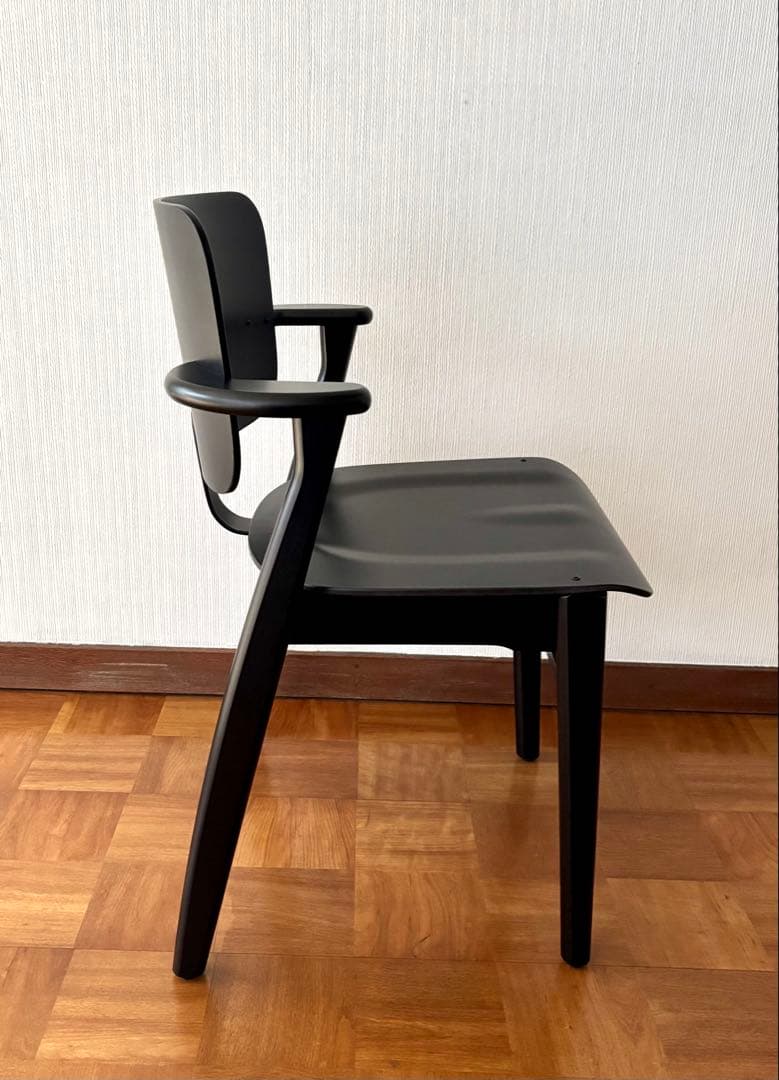 [美品]Artek Domus Chair Black