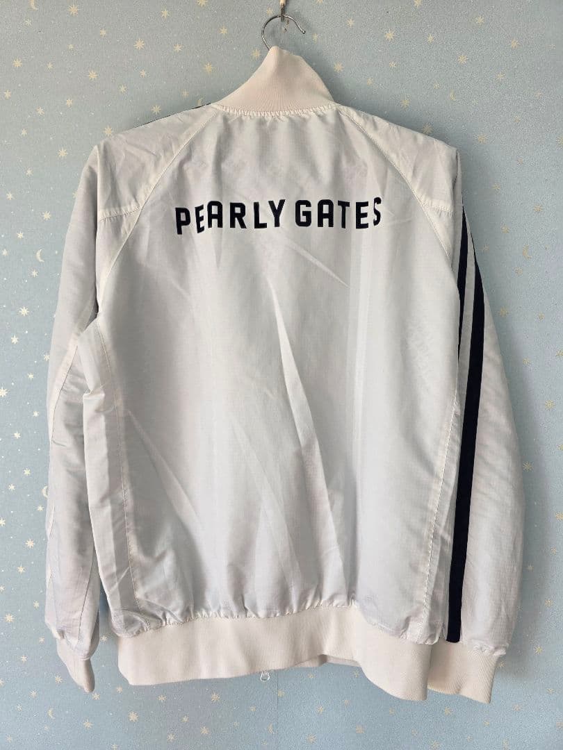 美品PEARLY GATES 蓄熱ジップジャケット４