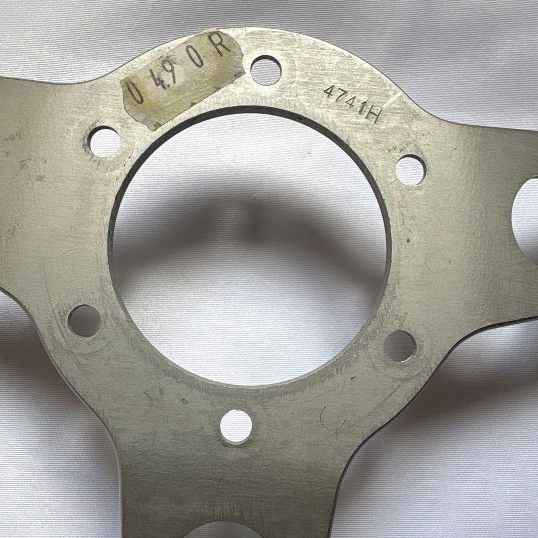 MOMO prototipo ステアリング