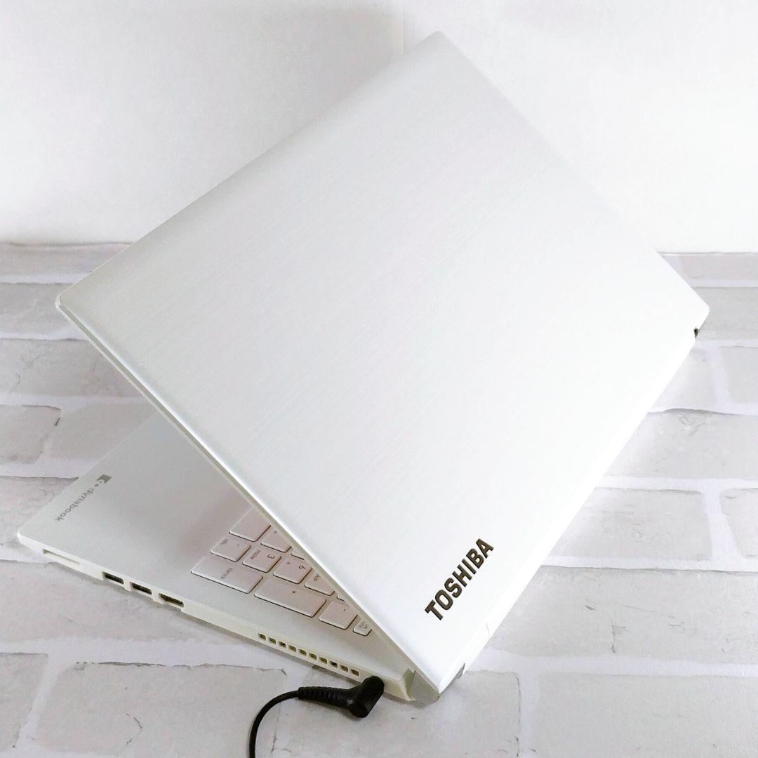 美品♪Blu-ray 1TB フルHD ノートパソコン Windows11 薄型