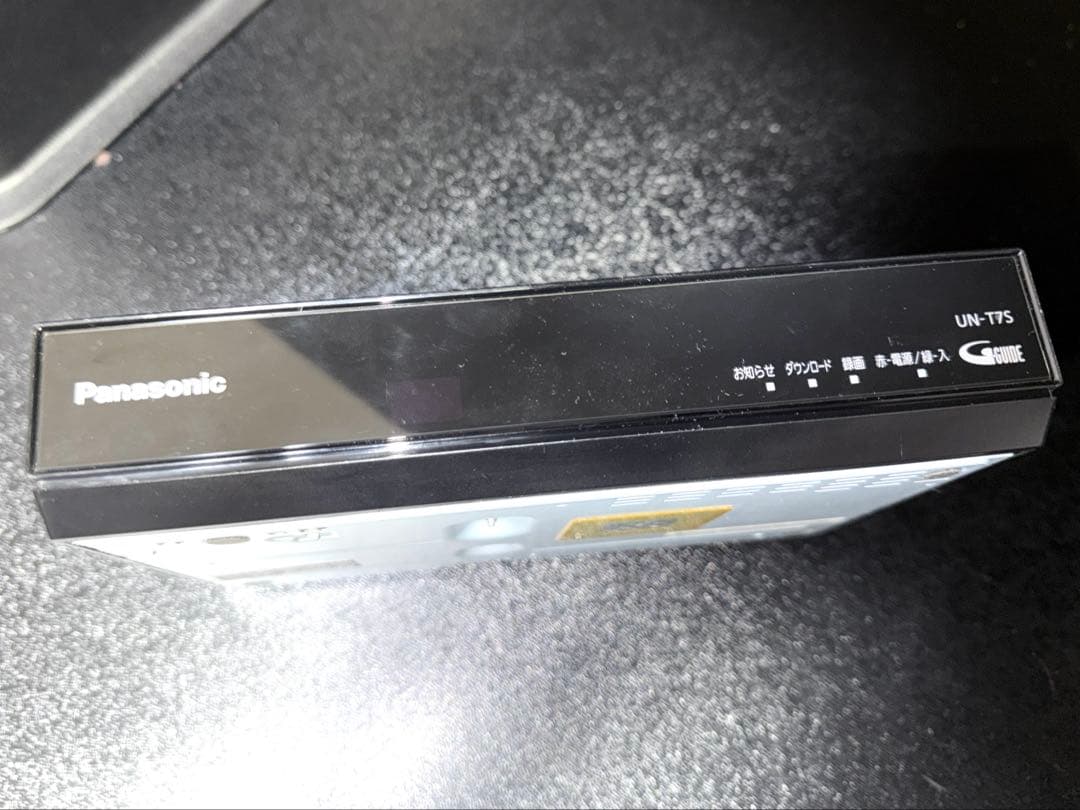 Panasonic ポータブルテレビ UN-10T7-W