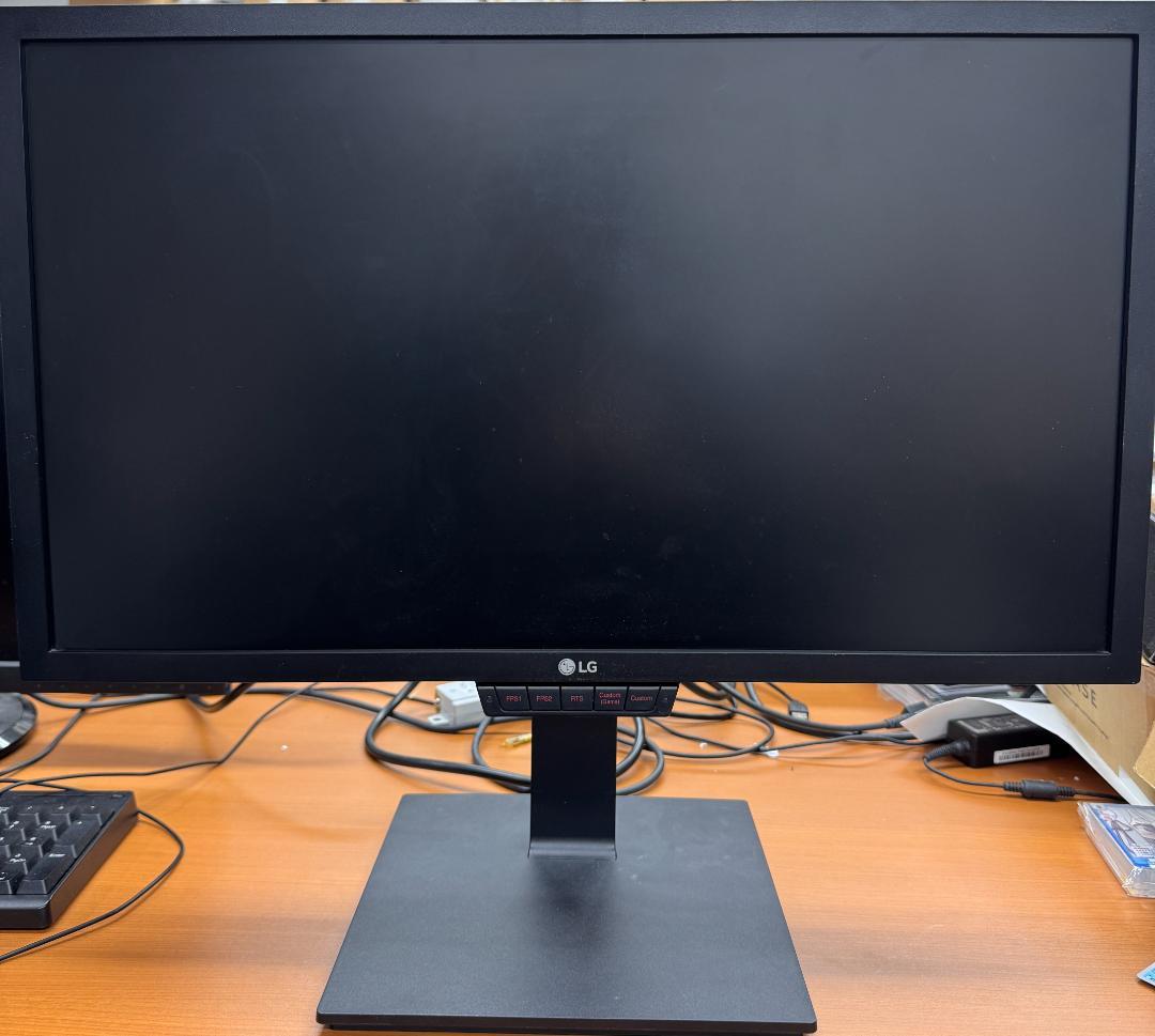 こ*ね様 動作確認済 LG ゲーミングモニター 24インチ フルHD 144Hz