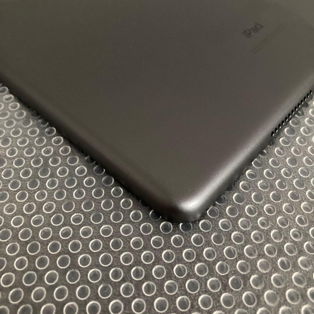 3245【早い者勝ち】iPad7 第7世代 32GB WIFIモデル☆