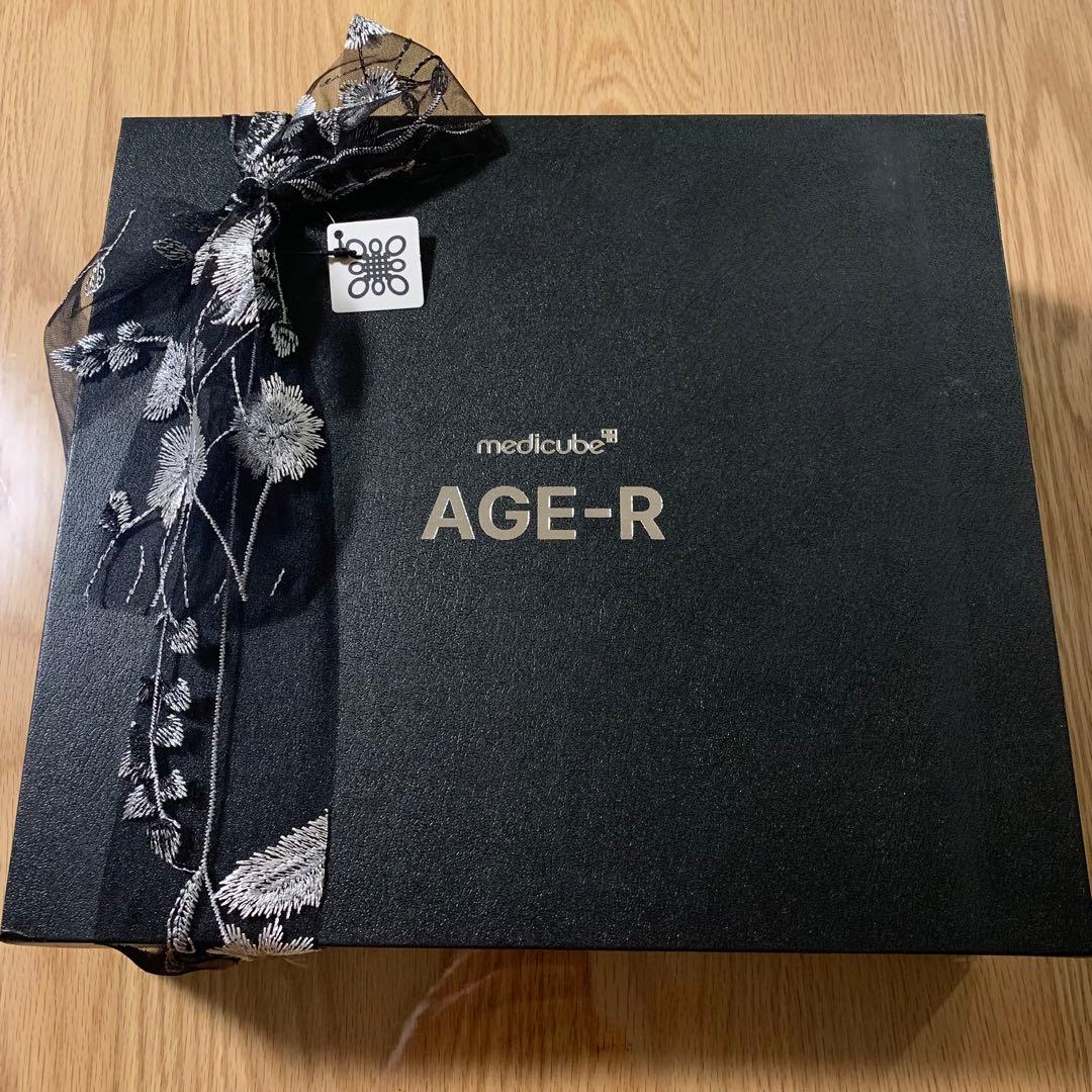 【超美品】 AGE-R ブースタープロ 美顔器 メディキューブ　BOX付