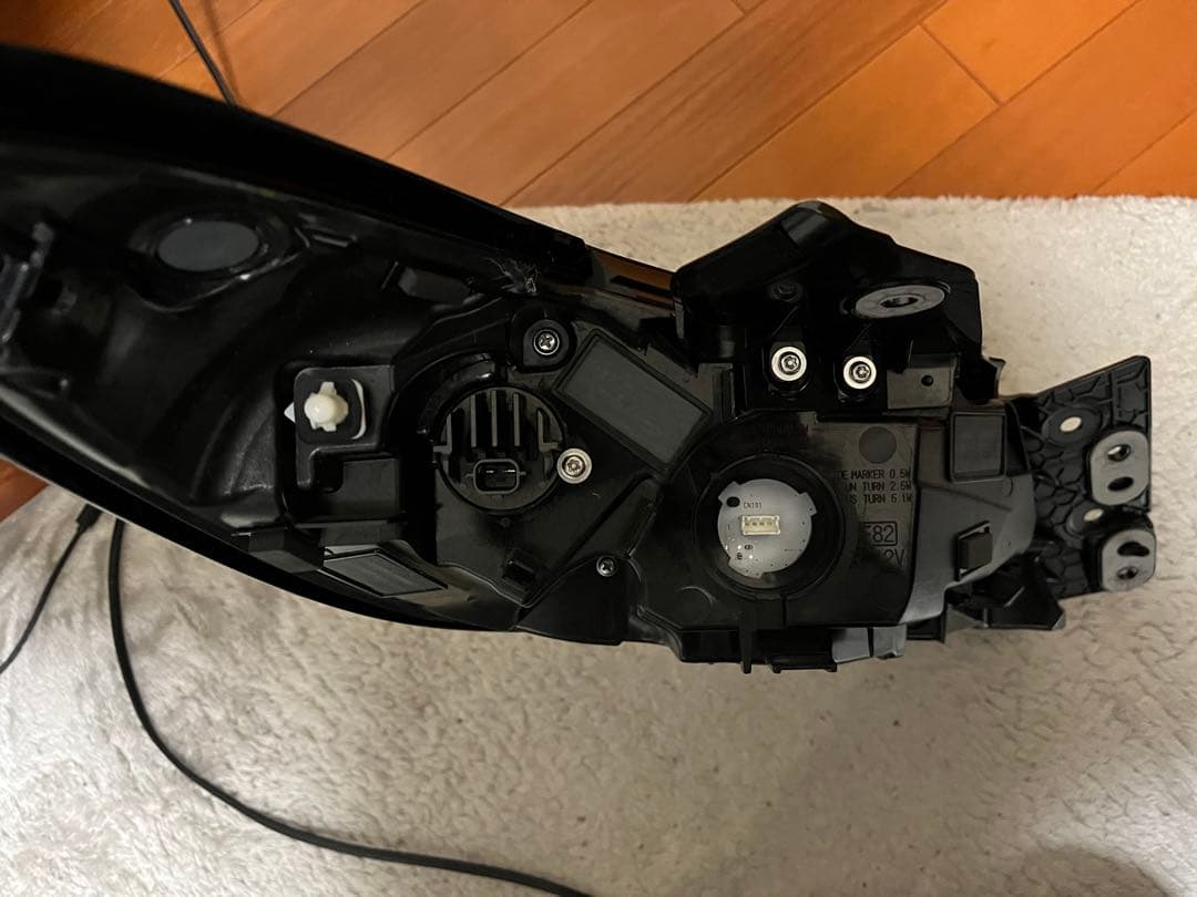 GR86 LEDテールランプ 赤/クリア