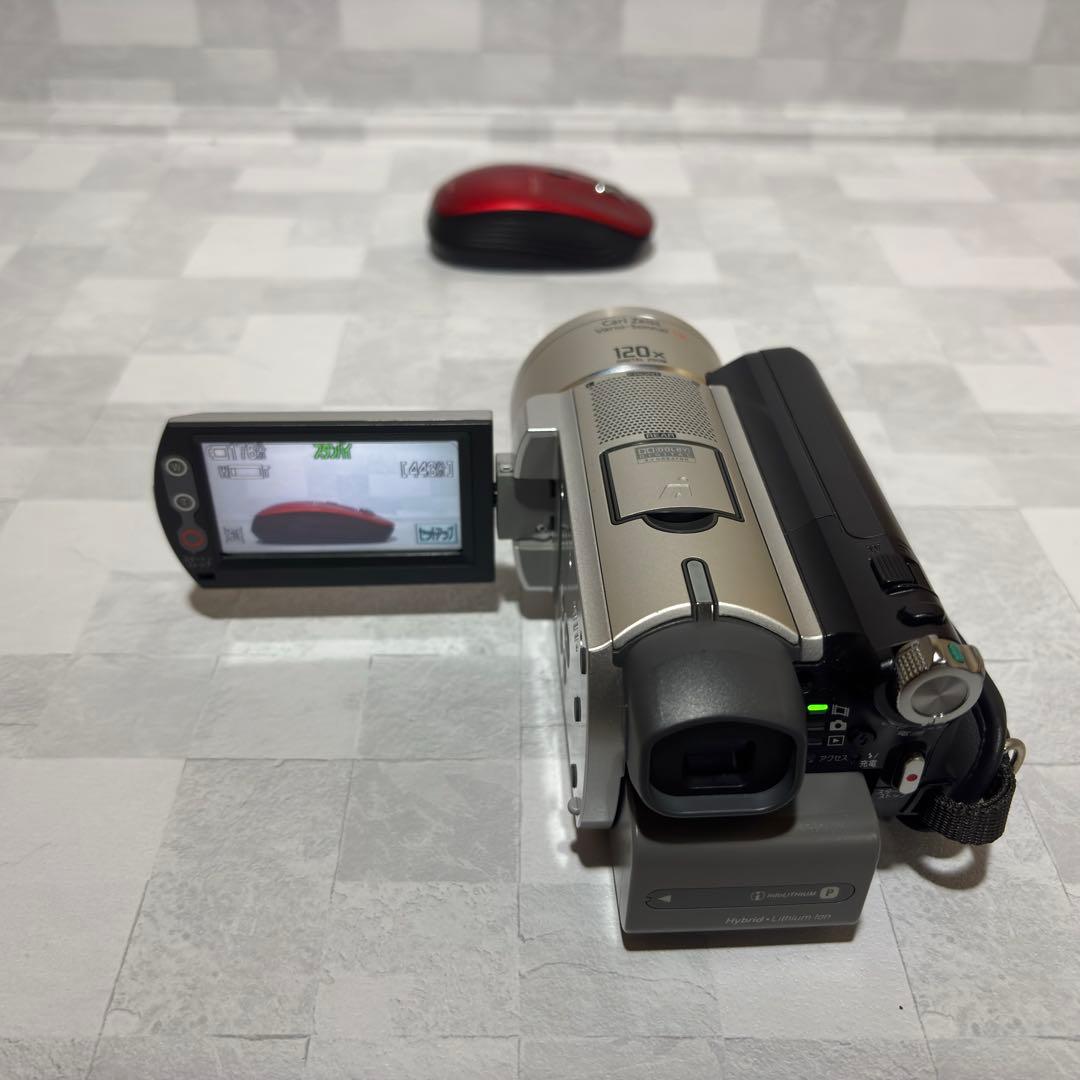 C1085 SONY ハンディカム DCR SR100