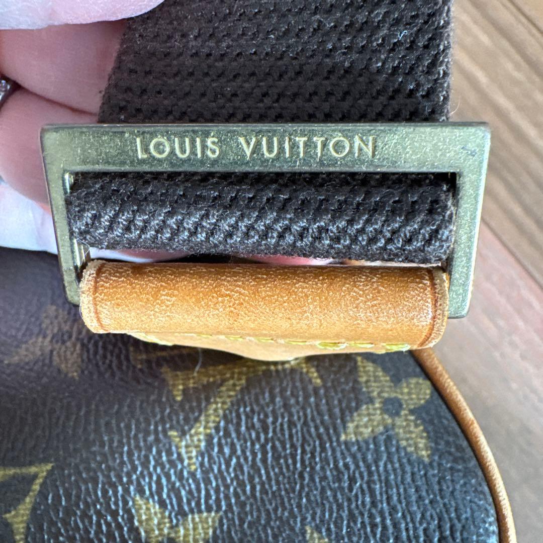 極美品　Louis Vuitton モノグラム ボディバッグ