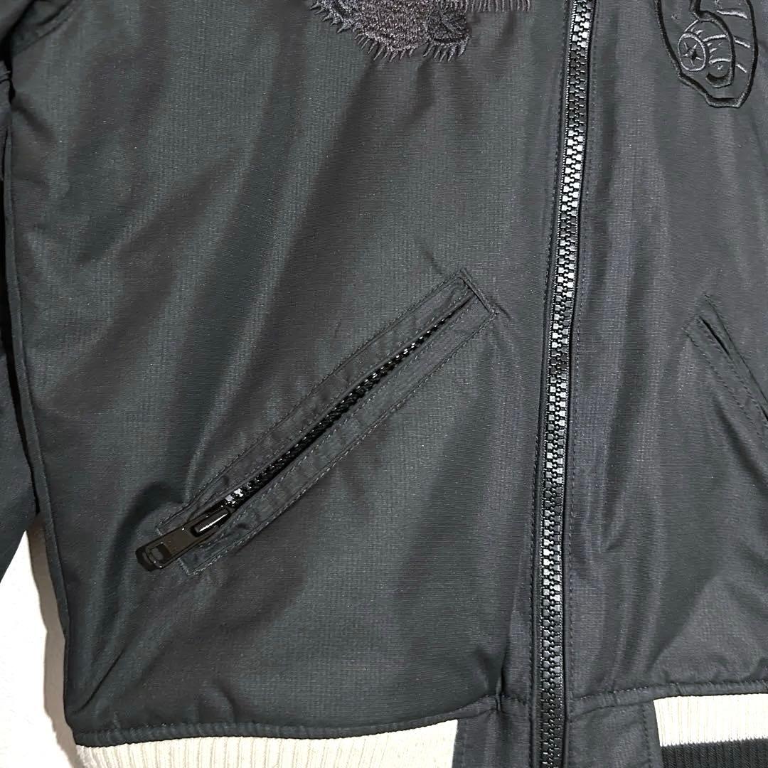 美品★AVIREX ブラック スカジャン　虎刺繍