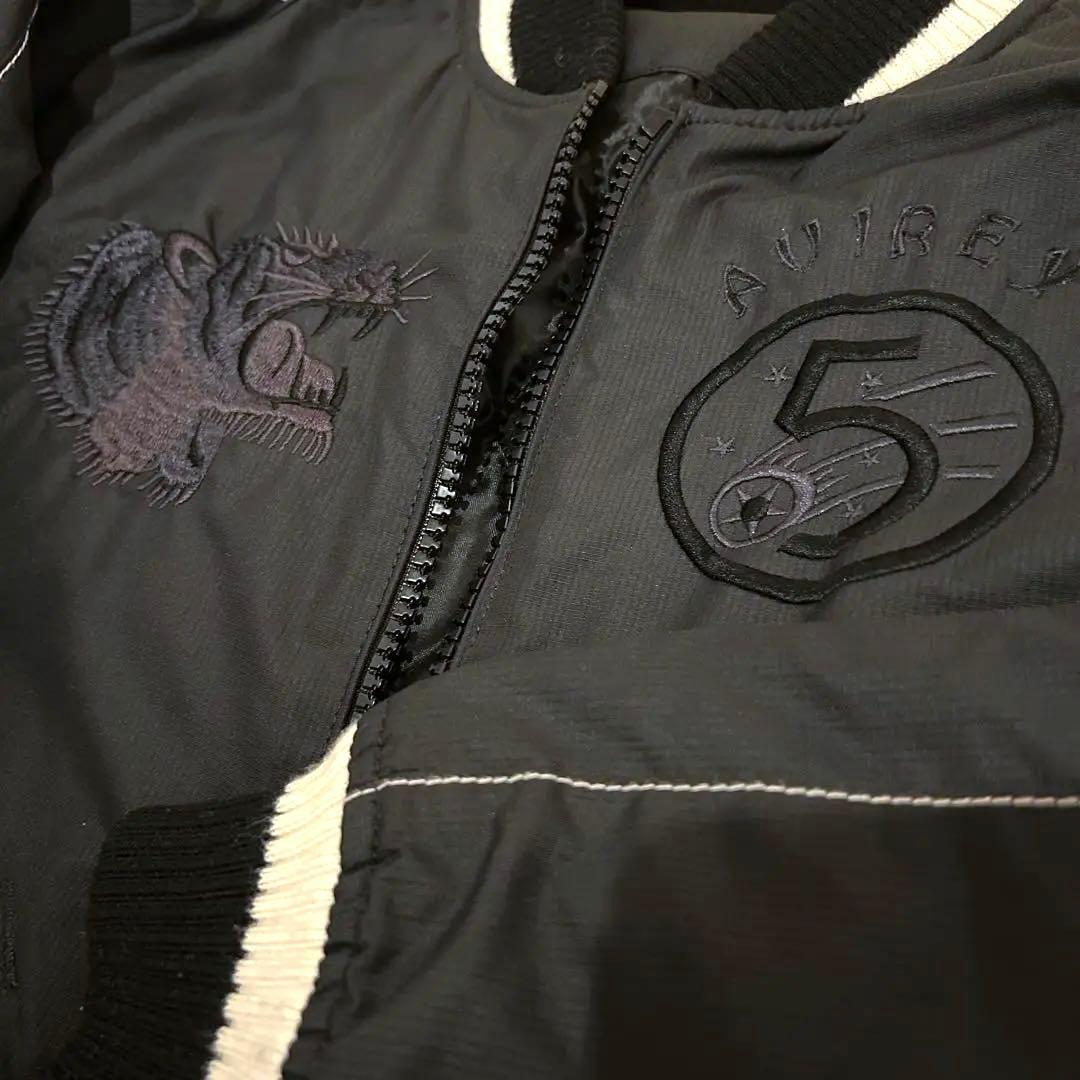 美品★AVIREX ブラック スカジャン　虎刺繍